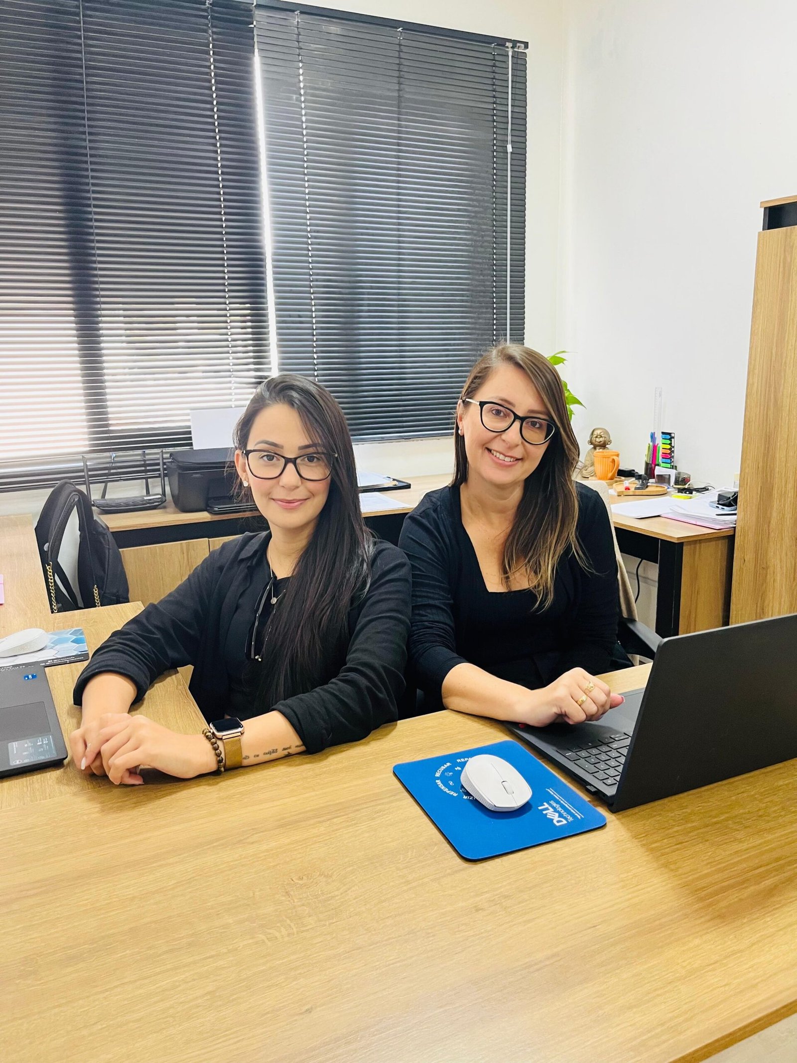 Sócias Cristiane Caron e Luana Caron Rodrigues no escritório da Plena em Bento Gonçalves/RS